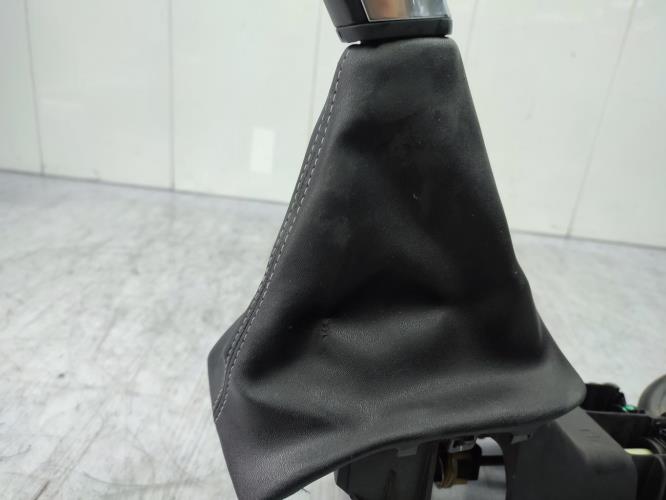 Levier de vitesses PEUGEOT 2008 1 PHASE 1 Diesel