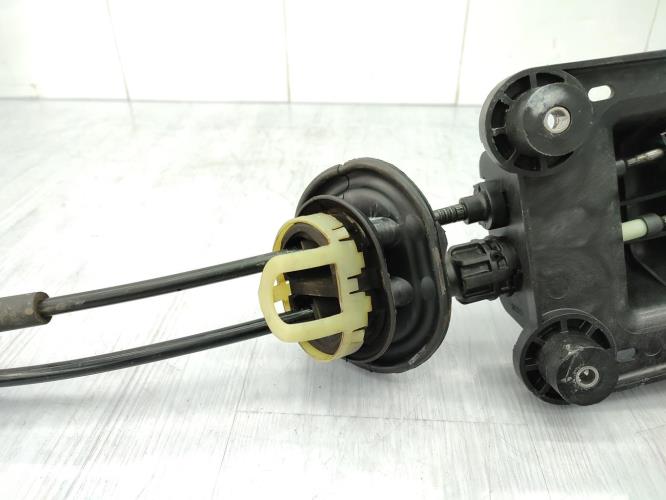 Levier de vitesses PEUGEOT 208 1 PHASE 1 Diesel