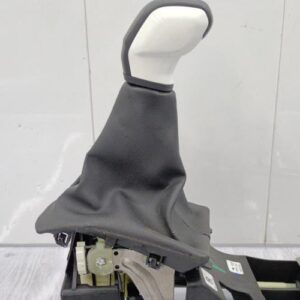Levier de vitesses PEUGEOT 208 1 PHASE 2 Essence