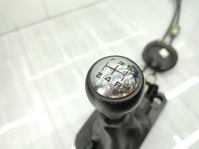 Levier de vitesses PEUGEOT 207 PHASE 2 Diesel