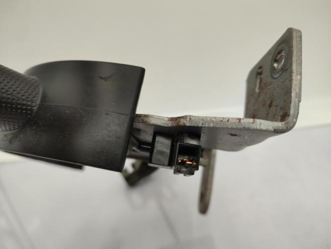 Levier frein à main PEUGEOT 107 PHASE 1 Essence