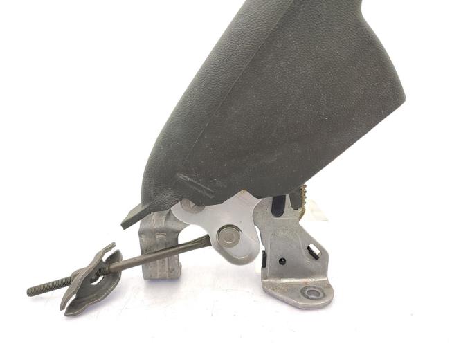 Levier frein à main VOLKSWAGEN POLO 5 PHASE 1 Essence