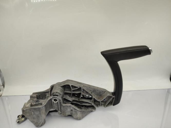 Levier frein à main AUDI A3 2 PHASE 1 Diesel