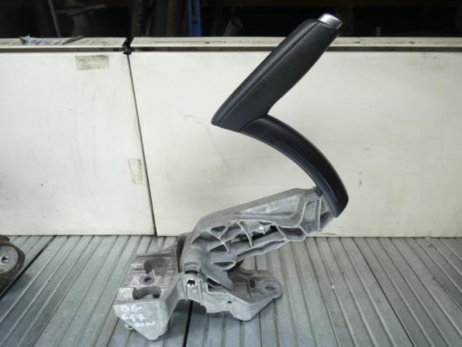 Levier frein à main AUDI A3 2 PHASE 1 Diesel