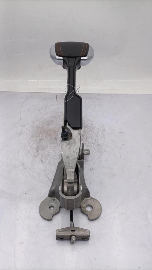 Levier frein à main PEUGEOT 2008 1 PHASE 1 Essence