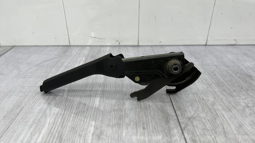 Levier frein à main VOLVO 740 PHASE 2 BREAK Essence