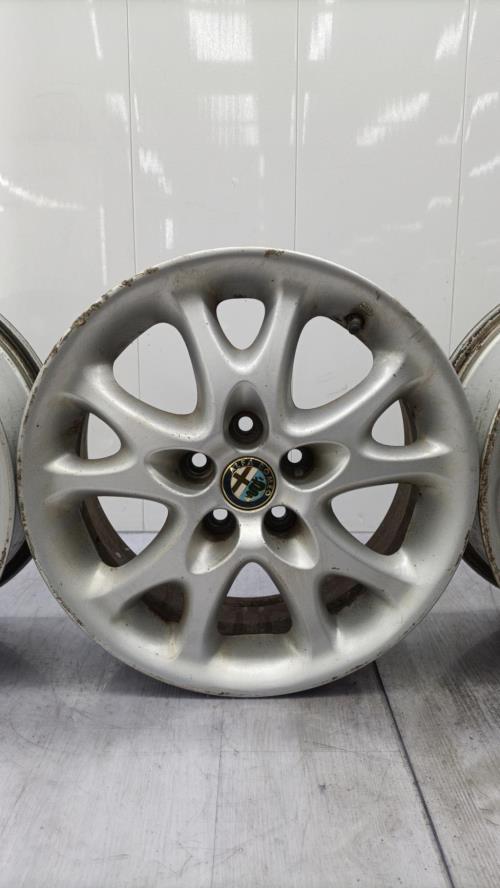 Jeu de 4 jantes  ALFA ROMEO 147 PHASE 1 Diesel