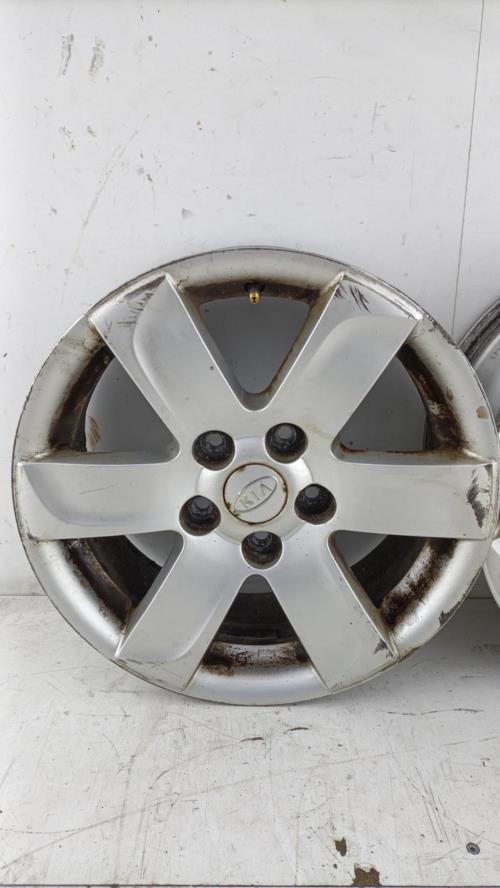 Jeu de 4 jantes  KIA CARENS 3 Diesel