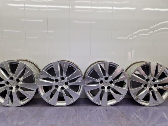 Jeu de 4 jantes  PEUGEOT 3008 2 PHASE 1 Diesel