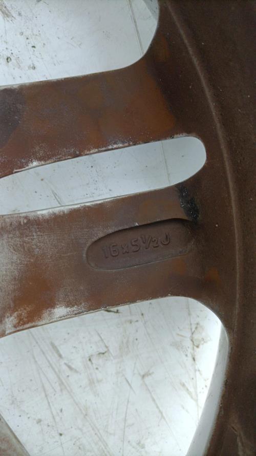 Jeu de 4 jantes  TOYOTA VERSO-S PHASE 1 Essence