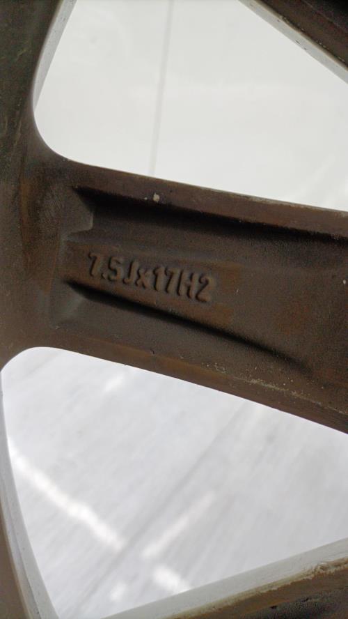 Jeu de 4 jantes  VOLKSWAGEN PASSAT 5 Diesel