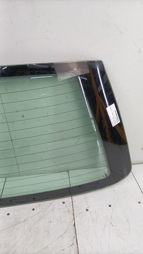 Lunette arriere PEUGEOT 406 PHASE 1 BREAK Essence