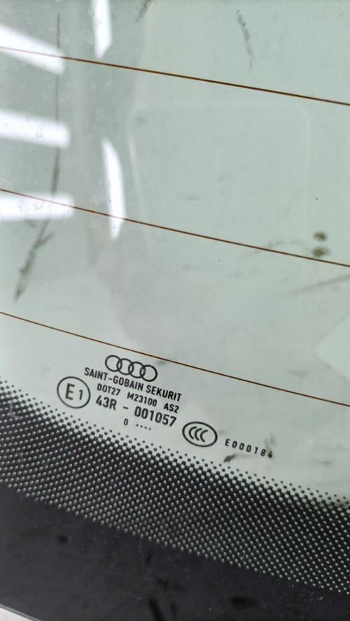 Lunette arriere AUDI A4 3 PHASE 1 Diesel