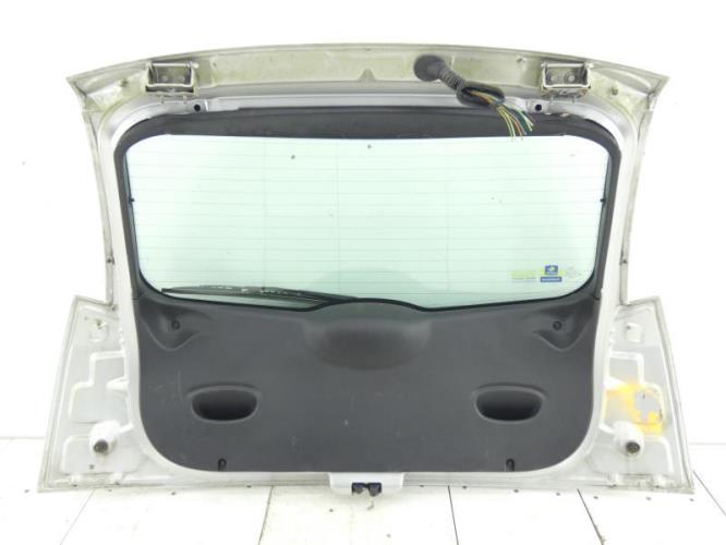 Malle/Hayon arriere FORD FOCUS 1 Essence