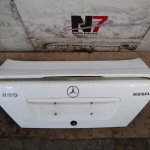 Malle/Hayon arriere MERCEDES CLASSE C 202 PHASE 1 Diesel