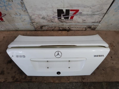 Malle/Hayon arriere MERCEDES CLASSE C 202 PHASE 1 Diesel