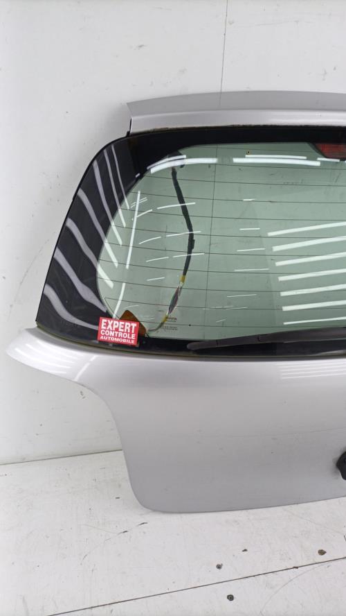 Malle/Hayon arriere TOYOTA YARIS 1 PHASE 2 Essence