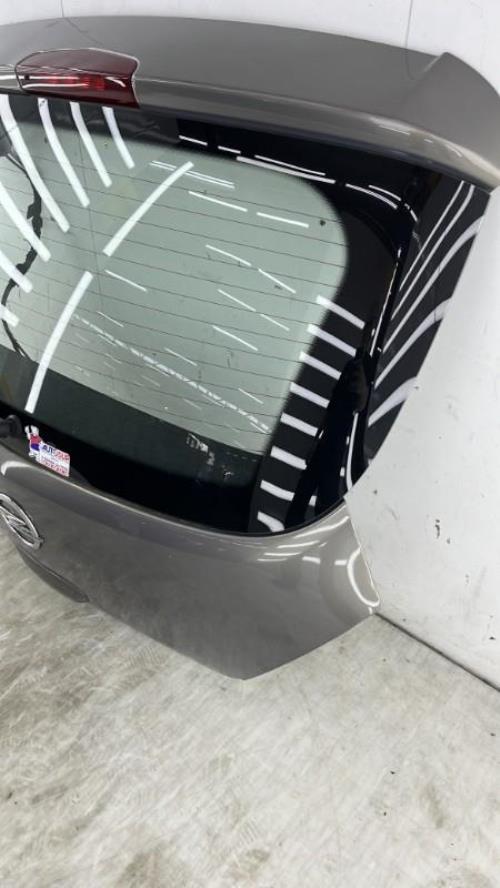 Malle/Hayon arriere OPEL CORSA D PHASE 2 Essence