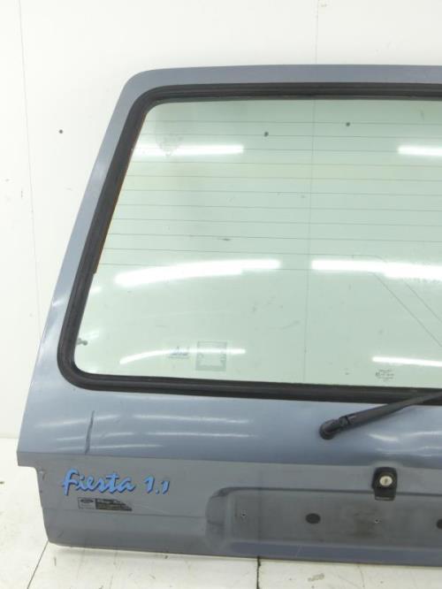 Malle/Hayon arriere FORD FIESTA 2 Essence