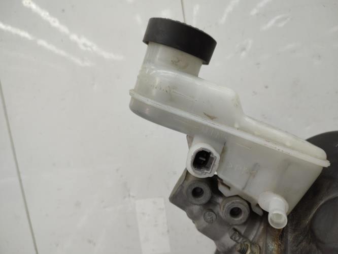 Mastervac TOYOTA YARIS 1 PHASE 1 Essence