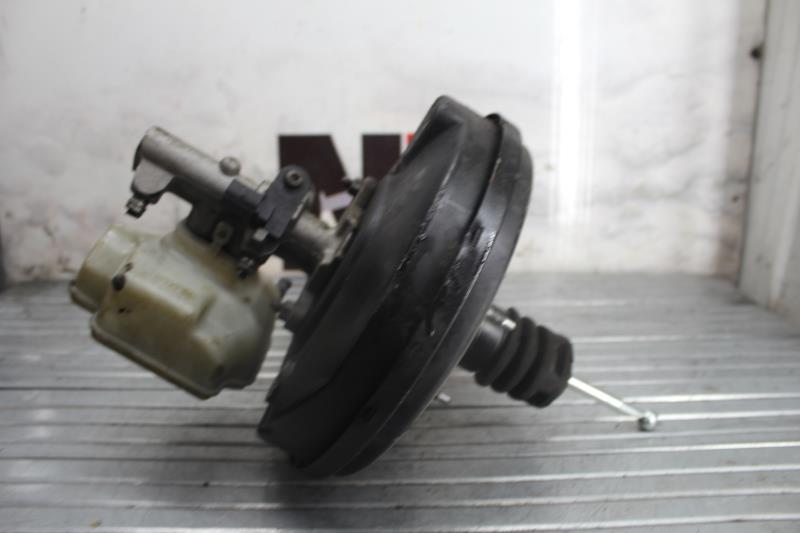 Mastervac VOLKSWAGEN GOLF 5 Essence