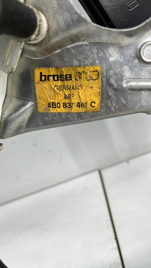 Mecanisme de leve vitre electrique avant gauche AUDI A6 2 PHASE 1 Diesel