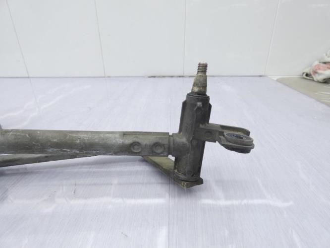 Moteur essuie glace avant VOLKSWAGEN GOLF 3