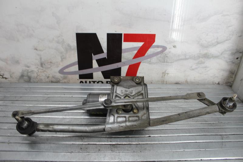 Moteur essuie glace avant FORD FIESTA 4 PHASE 1 Essence