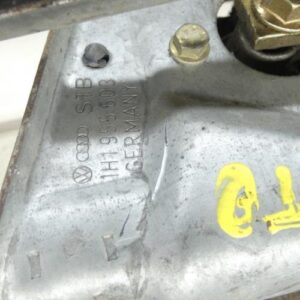 Moteur essuie glace avant VOLKSWAGEN GOLF 3