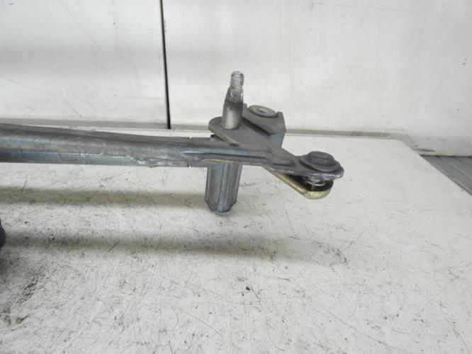 Moteur essuie glace avant VOLKSWAGEN POLO 3 PHASE 1