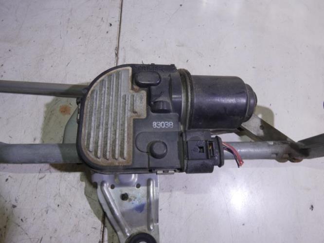 Moteur essuie glace avant VOLKSWAGEN PASSAT 5 BREAK Diesel