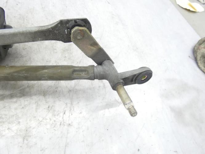 Moteur essuie glace avant RENAULT CLIO 1 PHASE 1 Essence