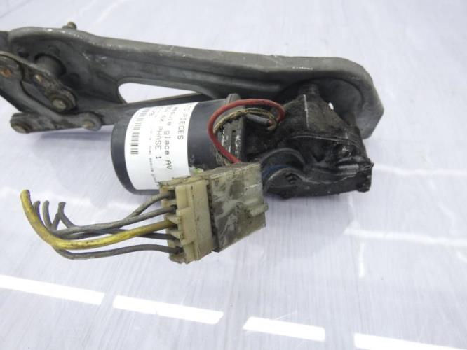 Moteur essuie glace avant CITROEN AX PHASE 1