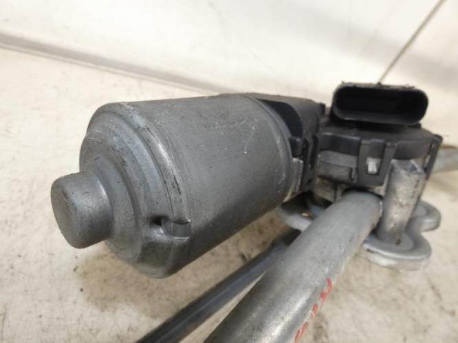Moteur essuie glace avant FORD MONDEO 2