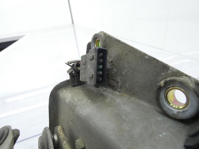 Moteur essuie glace avant PEUGEOT