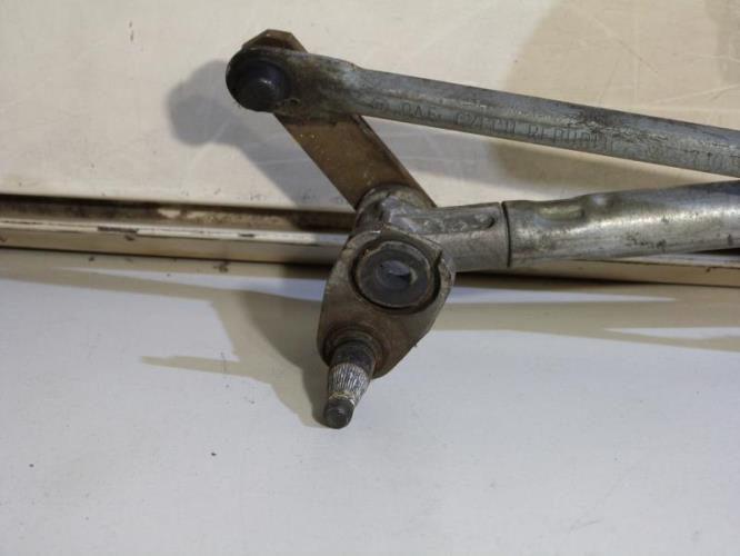 Moteur essuie glace avant VOLKSWAGEN BORA Diesel