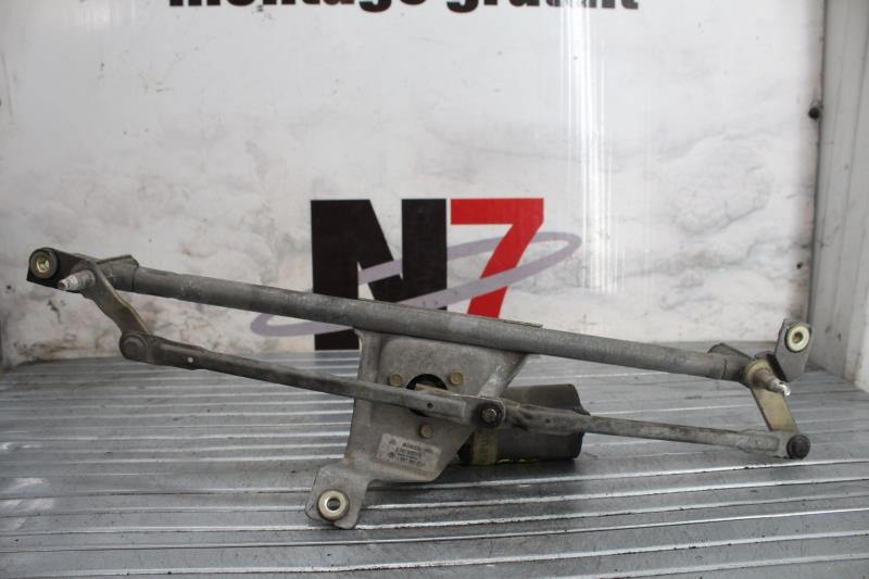 Moteur essuie glace avant VOLKSWAGEN POLO 3 PHASE 1 Essence