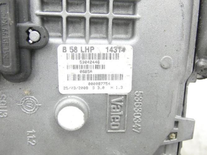 Moteur essuie glace avant droit CITROEN C4 GRAND PICASSO 1 Diesel