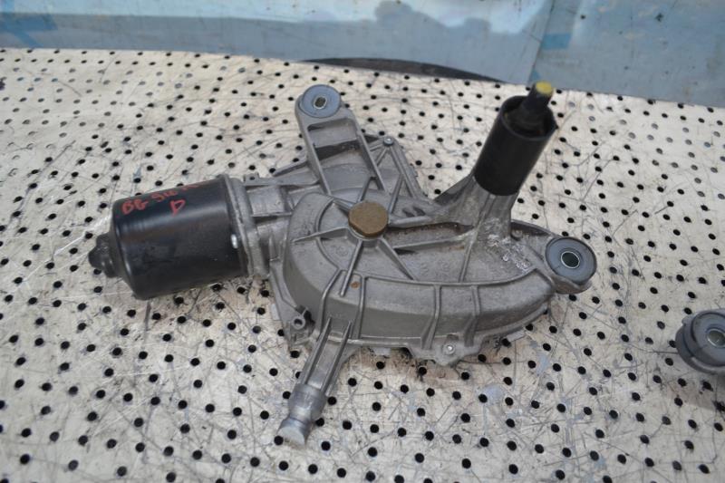 Moteur essuie glace avant droit CITROEN C4 GRAND PICASSO 1 Diesel