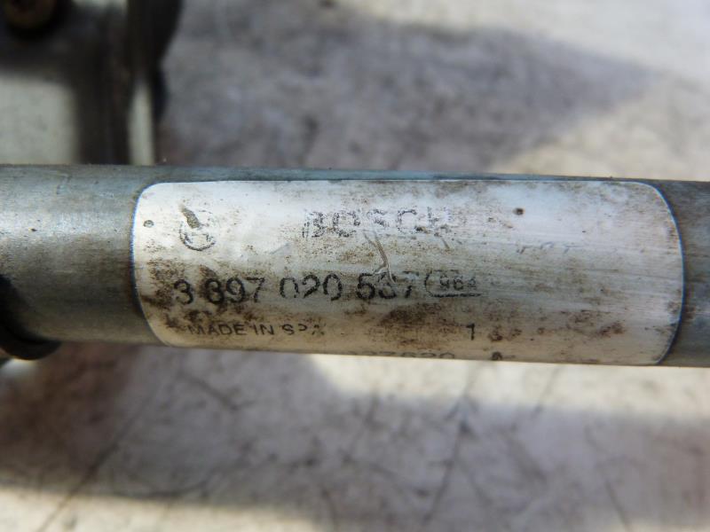 Moteur essuie glace avant RENAULT CLIO 2 PHASE 1 Diesel