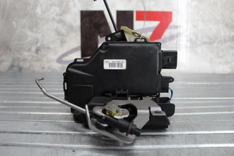 Moteur leve vitre arriere droit AUDI A4 2 PHASE 1 Diesel