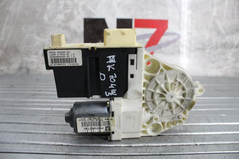 Moteur leve vitre avant droit CITROEN C4 1 PHASE 1 COUPE Diesel