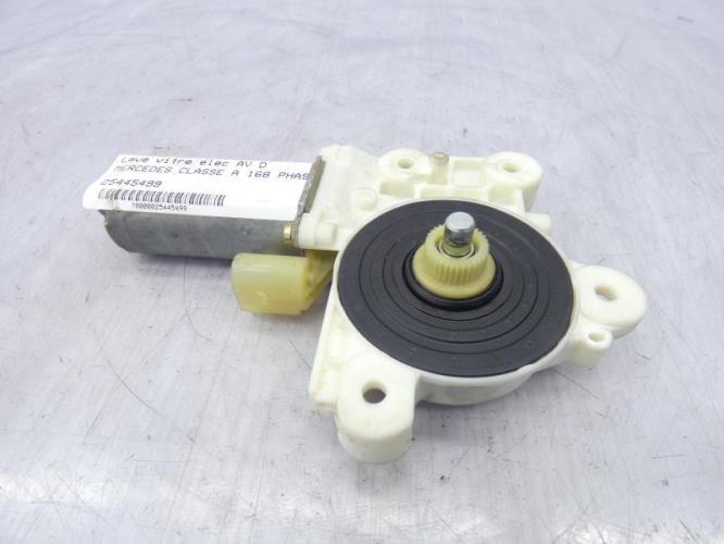Moteur leve vitre avant droit MERCEDES CLASSE A 168 PHASE 2 Diesel