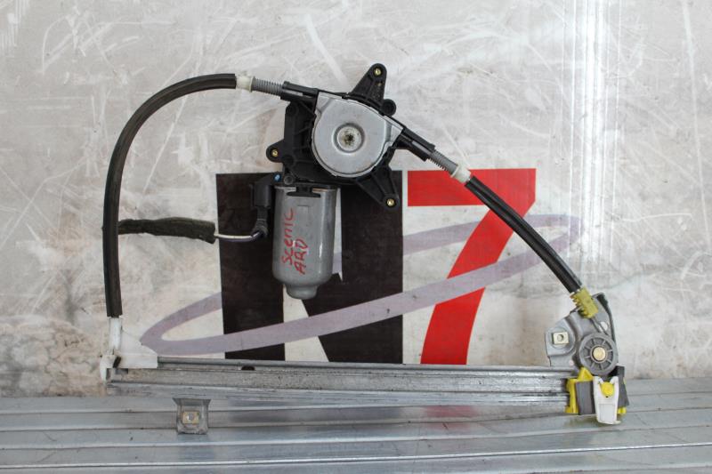 Moteur leve vitre avant droit RENAULT SCENIC 1 PHASE 1