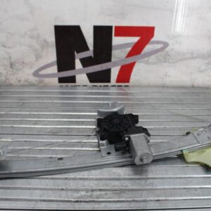 Moteur leve vitre avant droit RENAULT CLIO 4 PHASE 2 Essence