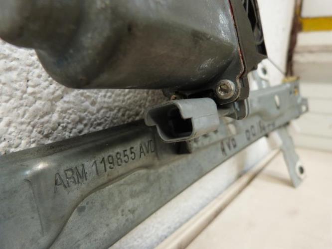 Moteur leve vitre avant droit PEUGEOT Diesel
