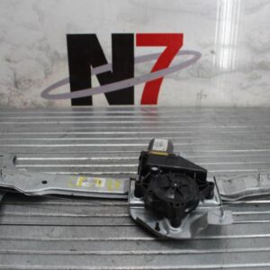 Moteur leve vitre avant droit PEUGEOT 208 1 PHASE 1 Diesel