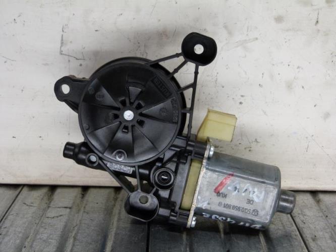 Moteur leve vitre avant gauche VOLKSWAGEN GOLF 7 PHASE 1 Diesel