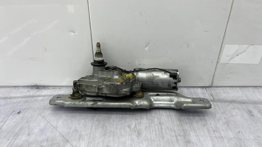Moteur essuie glace arriere VOLKSWAGEN GOLF 3