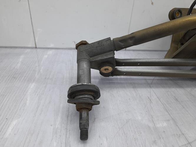 Moteur essuie glace avant MERCEDES VITO 638 Diesel